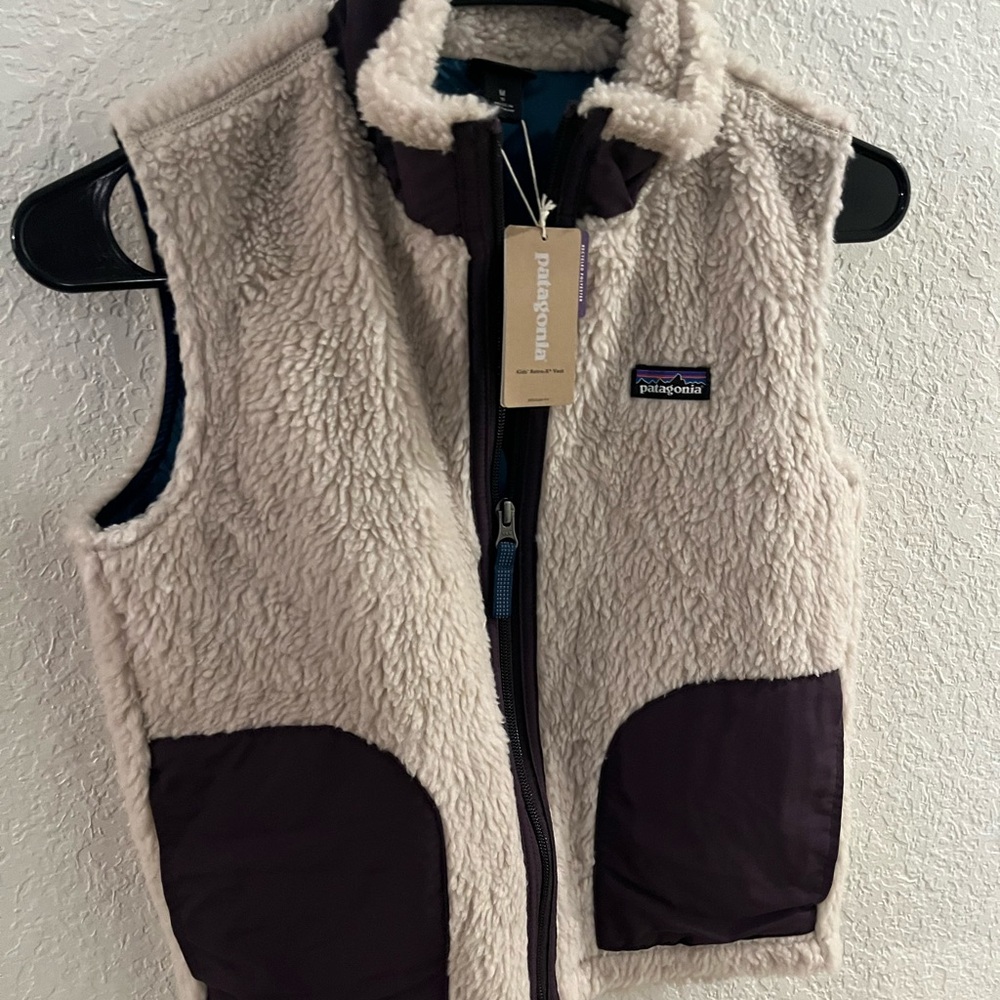 Girls Patagonia New With Tags Sherpa Vest M 10